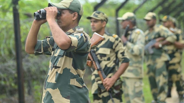মহেশপুর সীমান্তে বিএসএফের গুলিতে দুই বাংলাদেশি নিহ...