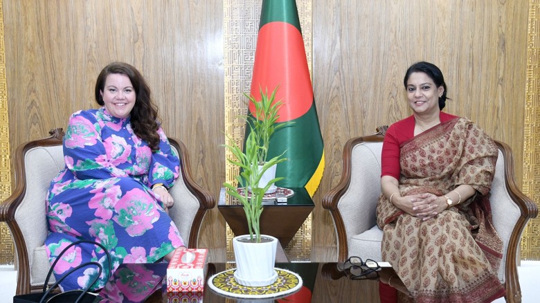 পরিবেশ উপদেষ্টার সঙ্গে নরওয়ের স্টেট সেক্রেটারির বৈ...
