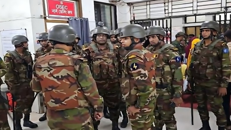 দালাল ধরতে সোহরাওয়ার্দী হাসপাতালে যৌথবাহিনীর অভিয...