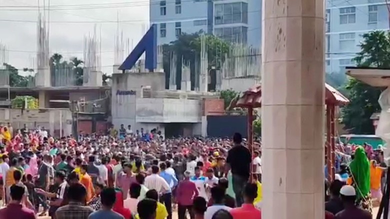 আশুলিয়ায় বেতন বকেয়া, ১৫ কারখানায় ছুটি...