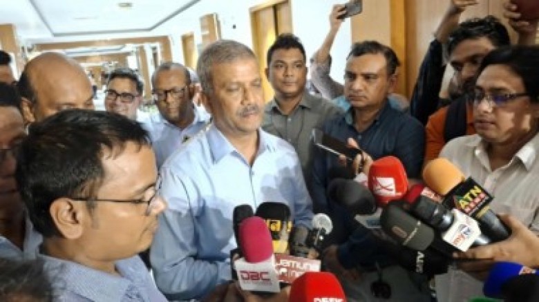 নির্বাচন পেছানোর কোনো সুযোগ নেই:  আসিফ নজরুল