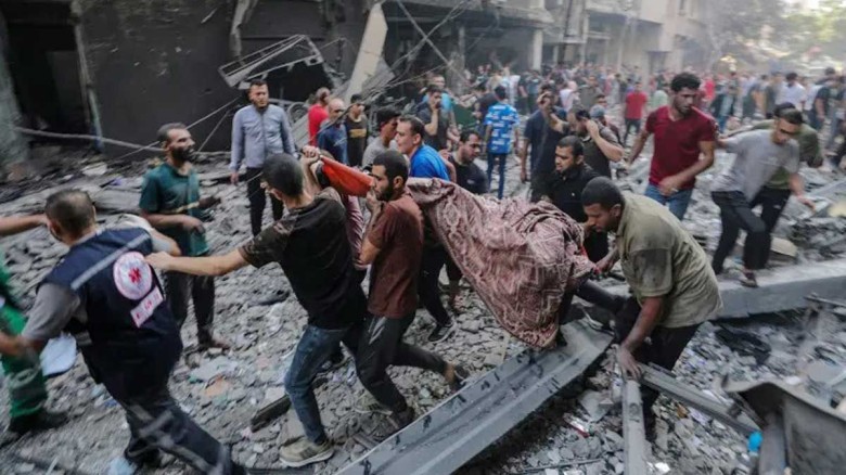 গাজায় হামলার মধ্যেই নতুন ঘোষণা ইসরায়েলের