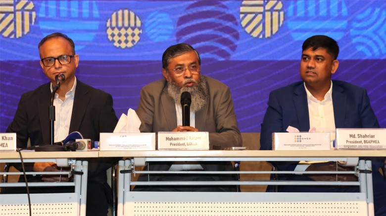 সরকার ব্যবসায়ীদের চেয়ে বিদেশিদের কথায় বেশি গুরুত্ব দেয় : বিকেএমইএ সভাপতি