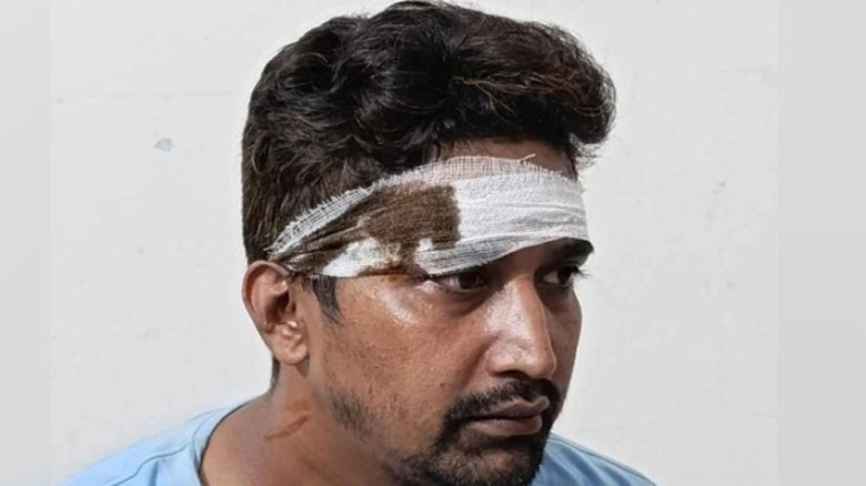 আওয়ামী লীগ নেতার নির্দেশে কালের কণ্ঠের স আওয়ামী লীগ নেতার নির্দেশে কালের কণ্ঠের স