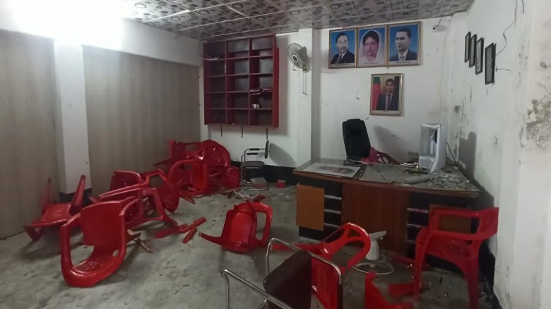 খুলনায় বিএনপির অফিস ভাঙচুর