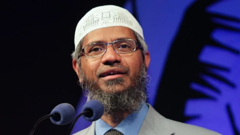 জাকির নায়েককে ভারতের হাতে হস্তান্তরের আ জাকির নায়েককে ভারতের হাতে হস্তান্তরের আ