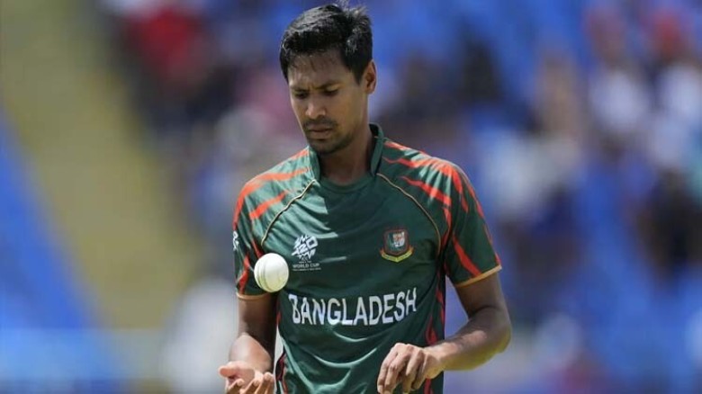 মোস্তাফিজকে বাদ দেওয়ায় তীব্র প্রতিক্রিয়া ভারতের সাবেক তারকার