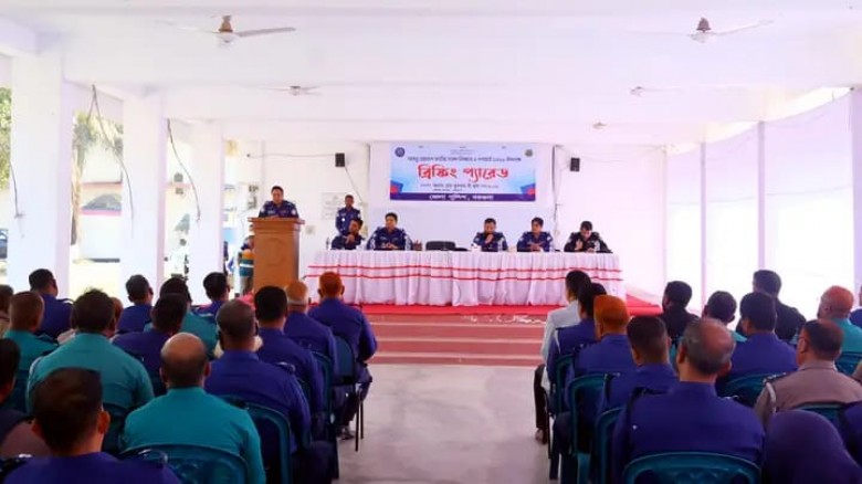 জাতীয় সংসদ নির্বাচন ও গণভোট ২০২৬ উপলক্ষে বরগুনা পুলিশ সুপারের ব্রিফিং প্যারেড অনুষ্ঠিত