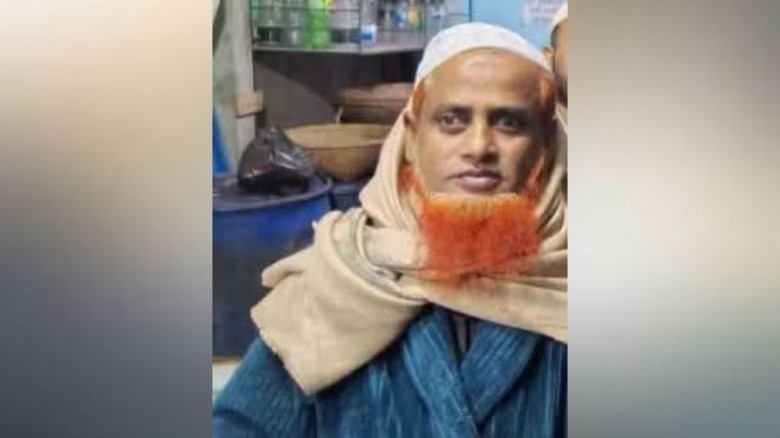 ভোটগ্রহণ চলাকালে দায়িত্ব পালনরত অবস্থায় পোলিং অফ...