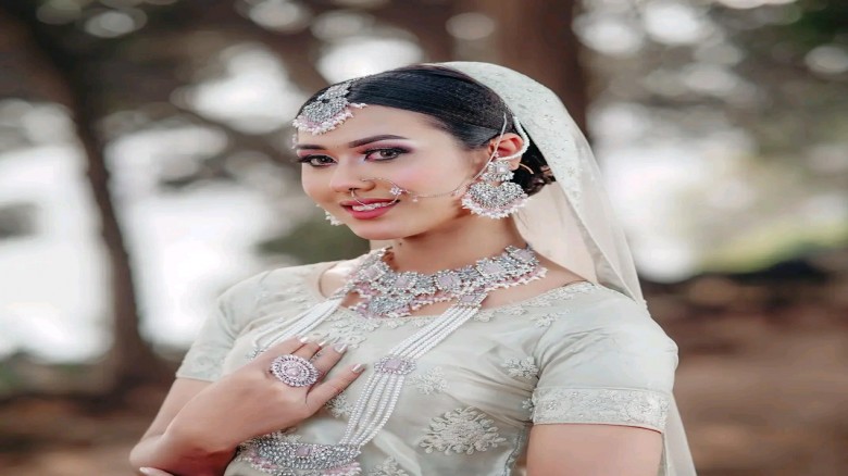 মিরর নিউজ