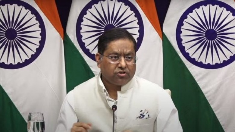 শেখ হাসিনার প্রত্যর্পণ অনুরোধ বিবেচনায় ভারত: রণধীর জয়সওয়াল