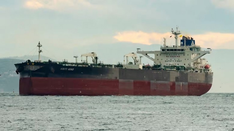 রাশিয়া থেকে তেল কেনার সুযোগ বাড়াল যুক্তরাষ্ট্র