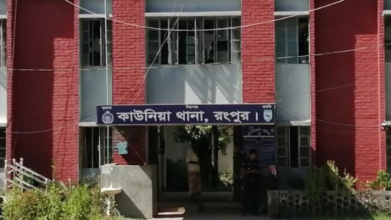 কাউনিয়ায় অটো চালকের ঝুলন্ত লাশ উদ্ধার