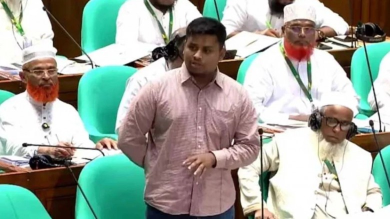 জবাবদিহিতায় মন্ত্রীদের মৌখিক উত্তরের দাবি হাসনাত আব্দুল্লাহর