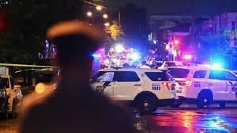 গুলি করে নিজের ৭ সন্তান সহ ৮ শিশু খুন