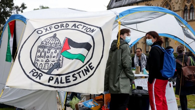 ফিলিস্তিনপন্থিদের ওপর নজর রাখতে অক্সফোর্ডসহ ১২ বিশ্ববিদ্যালয়ে গোয়েন্দা নিয়োগ