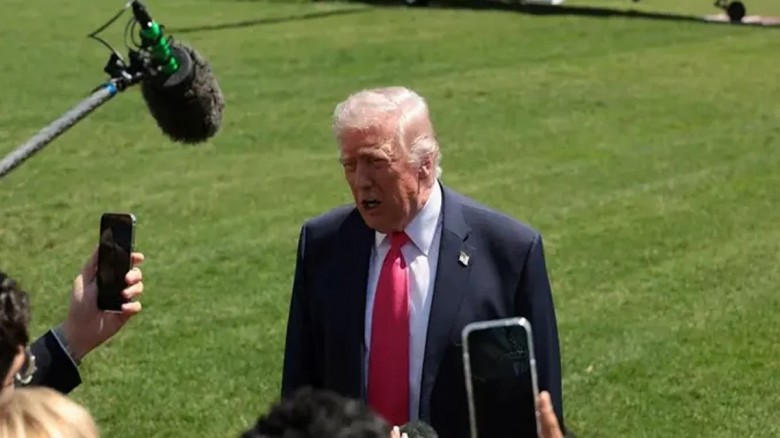 ইরান হামলার সংবাদ কভারেজ নিয়ে মার্কিন গণমাধ্যমে ট্রাম্পের ক্ষোভ