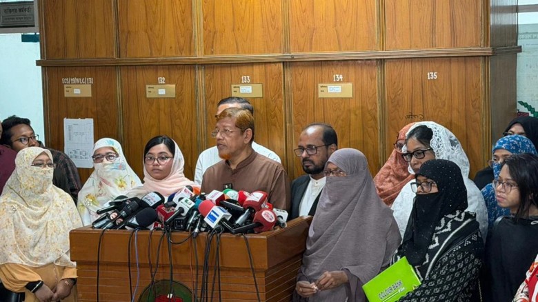 সংসদে জনস্বার্থে কাজের অঙ্গীকার ১১ দলের নারী প্রার্থীদের