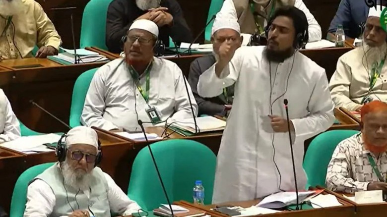 জ্বালানির দাম কমিয়ে জনজীবনে স্বস্তি ফিরিয়ে আনার দাবি আখতারের