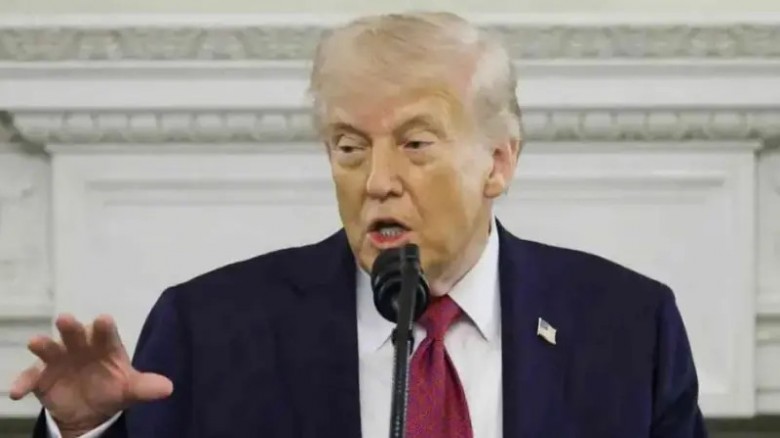 ‘৩৬–৭২ ঘণ্টার মধ্যে’ ইরানের সঙ্গে আলোচনা সম্ভব: ট্রাম্প