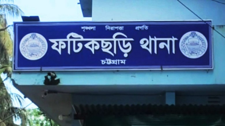 গাছে বাঁধা যুবকের লাশ উদ্ধার, আটক ৪