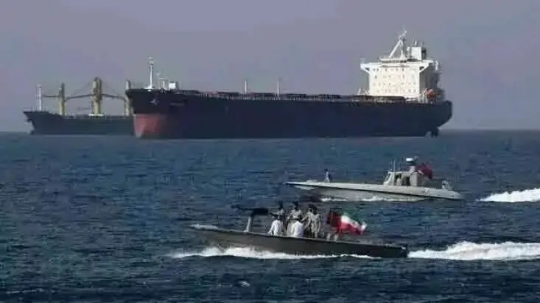 বন্ধুপ্রতিম দেশগুলোর জন্য হরমুজে ফি মওকুফ করল ইরান