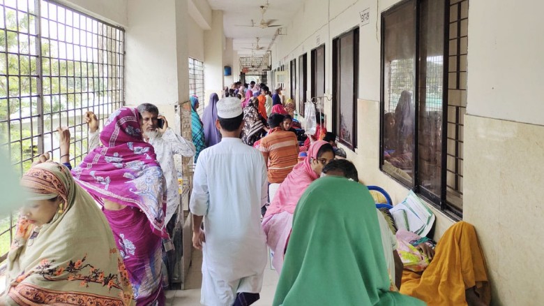 পটুয়াখালীতে হামের প্রকোপে হাসপাতালগুলোতে অতিরিক্ত রোগীর চাপ