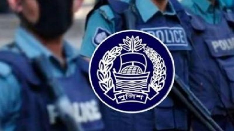 তীব্র দাবদাহে অচেতন  ৩ পুলিশ সদস্য