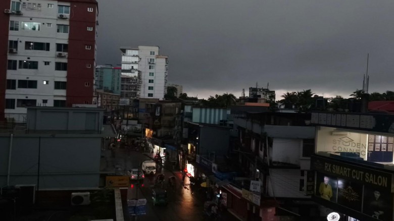 সিলেটে কালবৈশাখীর তাণ্ডব ও শিলাবৃষ্টির আশঙ্কা, আবহাওয়া অধিদপ্তরের সতর্কবার্তা