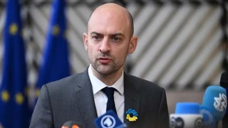 ইরানকে বড় ধরনের নমনীয়তা  প্রদর্শনের আহ্বান জানালেন : ফ্রান্স