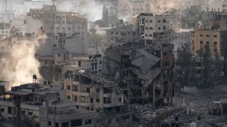 ইসরাইলি হামলায় গাজায় আরও ৫ জন নিহত,মোট নিহতের সংখ্যা ৭২ হাজার ছাড়াল