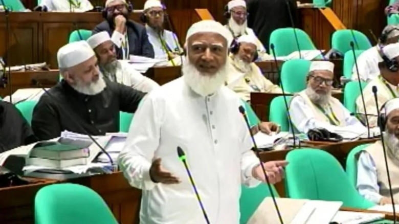 সংসদে হাদি হত্যার বিচার দাবি জামায়াত আমিরের