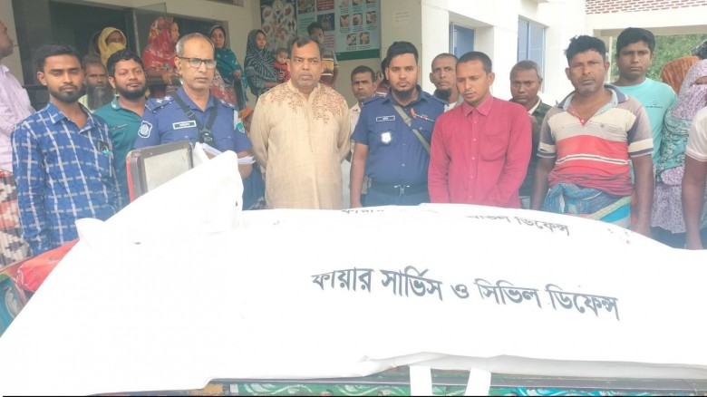 নাচোলে সড়ক দুর্ঘটনায় দুই জন নিহত