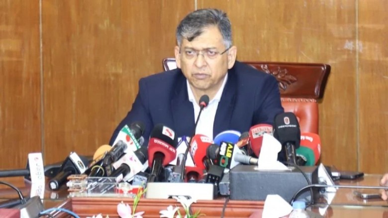 আইনশৃঙ্খলা পরিস্থিতি নিয়ন্ত্রণে কঠোর অবস্থানে সরকার : স্বরাষ্ট্রমন্ত্রী