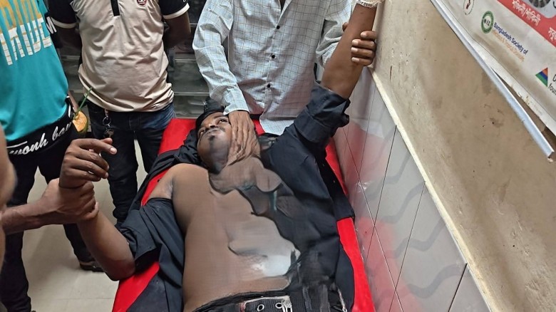 ছবি :  মিরর