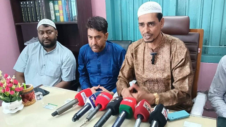 ছবি :  মিরর