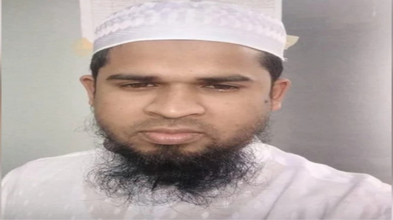অন্তঃসত্ত্বা ছাত্রী, অভিযুক্ত শিক্ষককে ভোরে আটক করল র‌্যাব