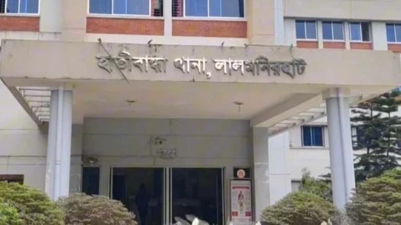 পুলিশকে পিটিয়ে হাতকড়াসহ আসামি ছিনিয়ে নিলো দুর্বৃত্তরা