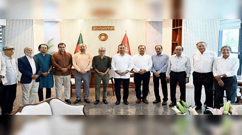 প্রধানমন্ত্রীর সঙ্গে সম্পাদক পরিষদের নেত
